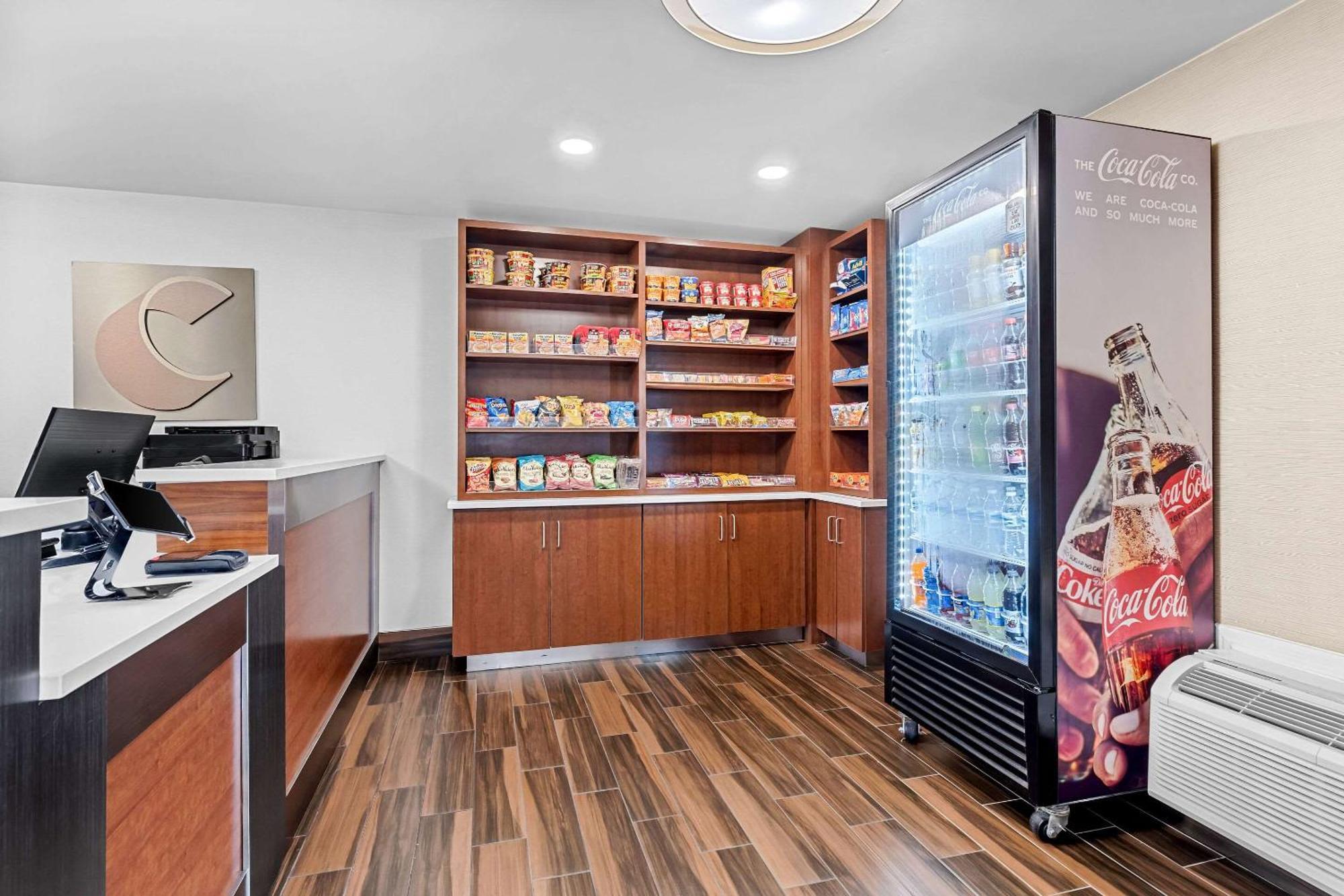 Comfort Inn University Wilmington Bagian luar foto